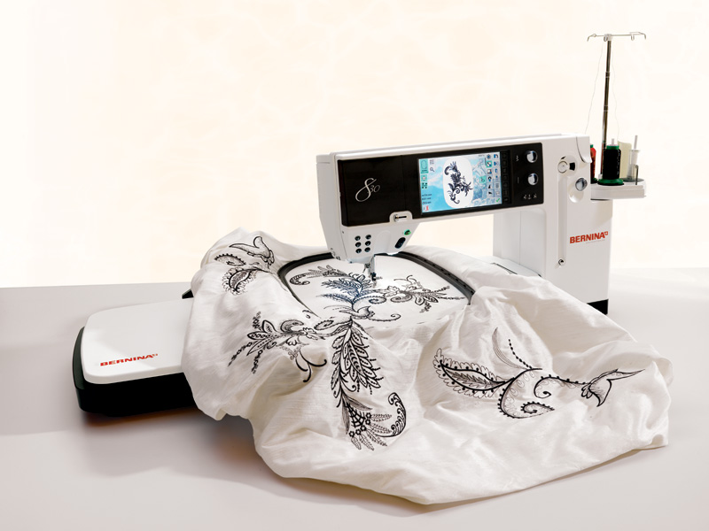 Bernina 830
